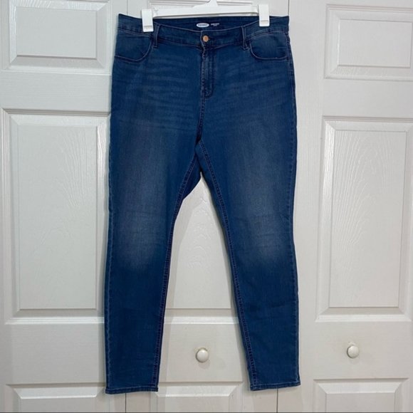 Old Navy Super Skinny Mid-Rise Jeans Medium Wash - Picture 1 of 7
